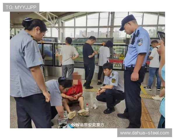 厄瓜多尔前国脚阿斯遭枪击腿部受伤暂无生命危险 厄瓜多尔前国脚阿斯遭枪击腿部受伤暂无生命危险